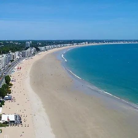 Nyaraló Le Logis De - Maison Climatisee Piscine La Baule