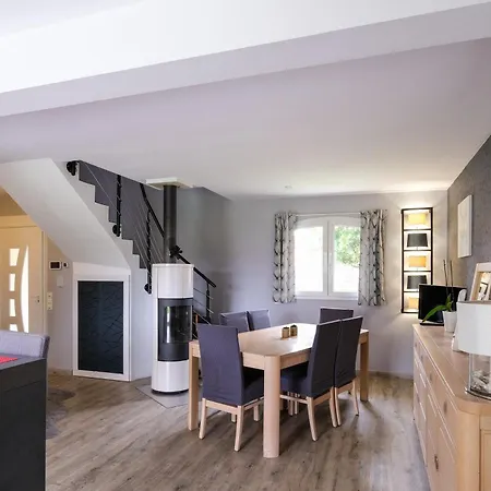 Le Logis De - Maison Climatisee Piscine Дом отдыха